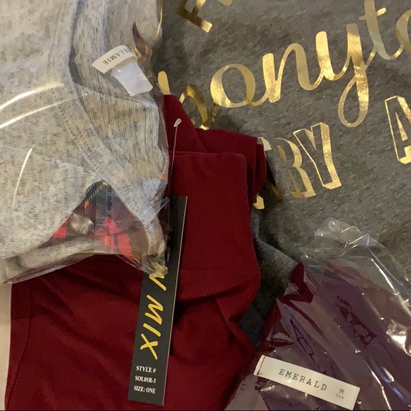 Last 1! SMALL Super Soft Plaid Sleeve Tunic - Picture 9 of 9